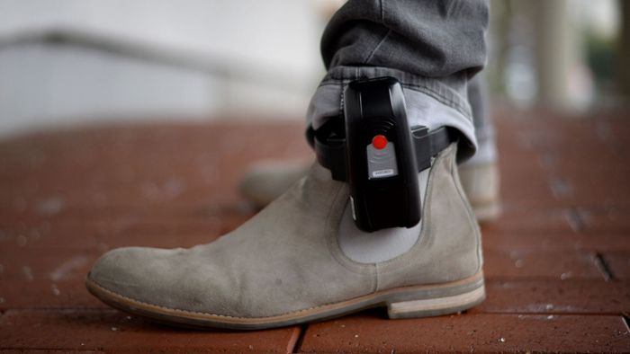 Künftig elektronische Fußfessel für Gefährder