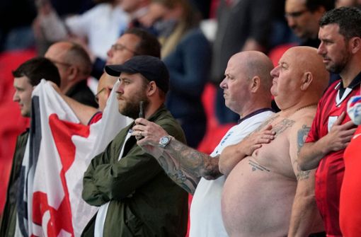 England-Fans im Wembley-Stadion. Foto: AFP/FRANK AUGSTEIN