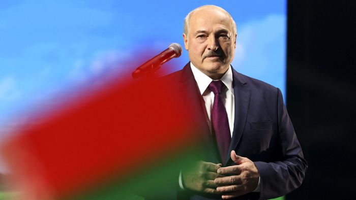 Lukaschenko überraschend als Präsident  vereidigt