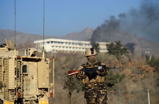 Bei einem Angriff auf eines der größten Hotels in der afghanischen Hauptstadt Kabul sind 14 Ausländer und vier Afghanen getötet worden. Foto: AFP