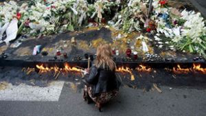 Nach den tödlichen Schüssen herrscht in Belgrad große Trauer. Foto: AFP/OLIVER BUNIC
