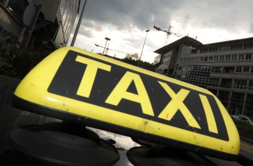 Taxifahrer dürfen im neuen Jahr mehr Geld verlangen Foto: dpa
