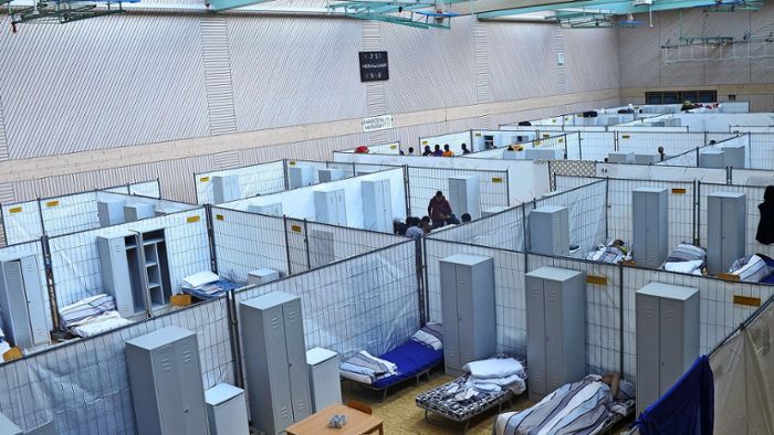 Weitere Sporthallen werden für Flüchtlinge vorbereitet