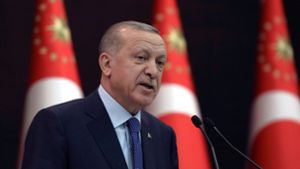 Der türkische Präsident Recep Tayyip Erdogan sorgt derzeit mit umstrittenen Entscheidungen für Unruhe. Foto: dpa/Burhan Ozbilici