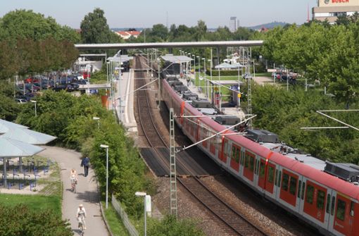 Seit den 1990er Jahren wird geknobelt, wie die Altlasten aus dem Boden zwischen Schienen und Bahnhofstraße geholt werden könnten. Foto: Archiv Höhn
