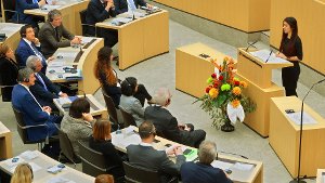 Mit ihrer 15-minütigen Rede im Landtag bewegt Nadia Murad viele Abgeordnete Foto: dpa