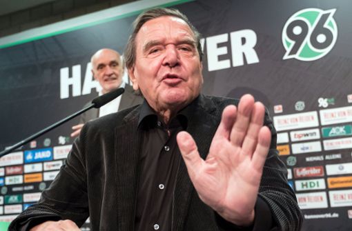 Gerhard Schröder ist nicht mehr Mitglied bei Hannover 96. (Archivbild) Foto: dpa/Peter Steffen