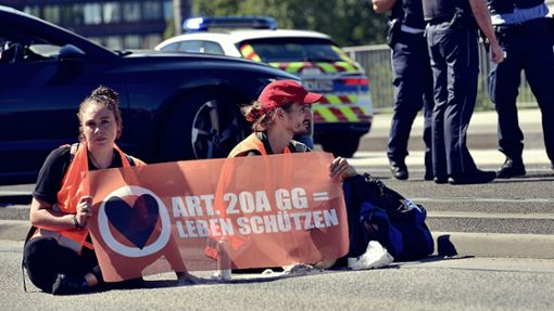 Protestaktion am vergangenen Samstag in Mannheim – um mögliche Vorfälle in deren Zuge gibt es heftige Diskussionen. Foto: Letzte Generation