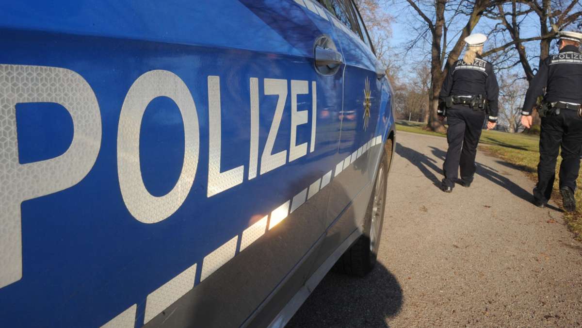 Angriff in Wendlingen: 25-Jähriger attackiert junge Männer mit einem Stock