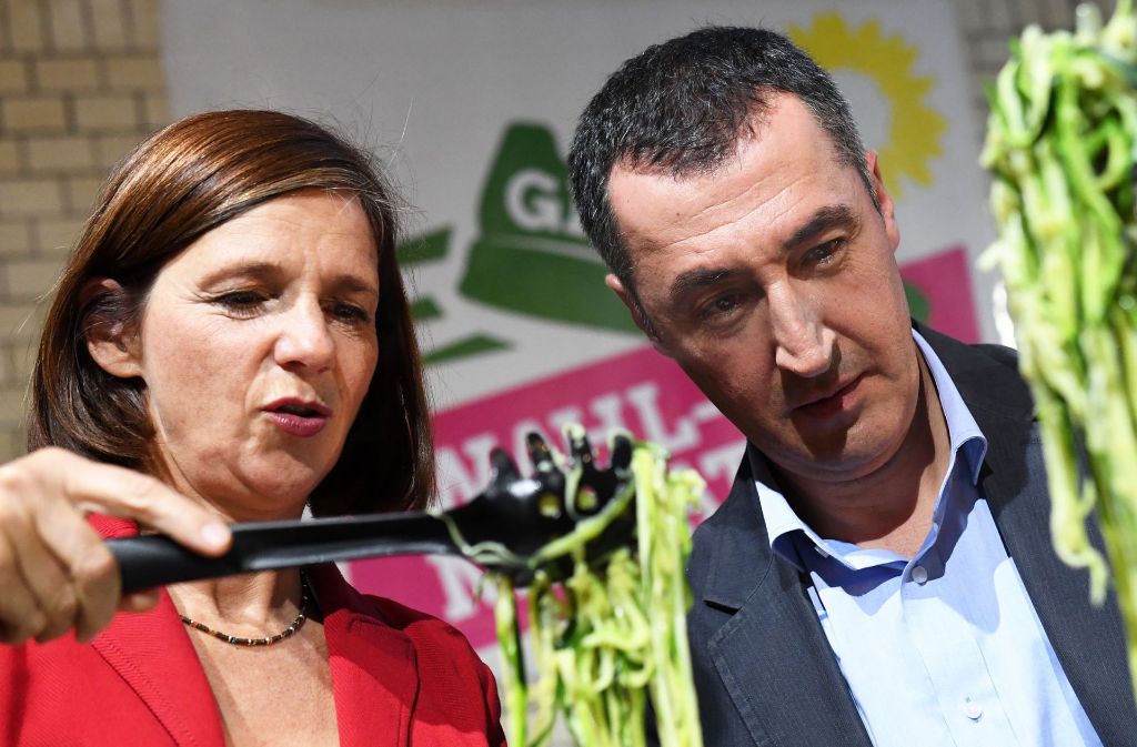 Katrin Göring-Eckardt und Cem Özdemir beim Wahlkampfabschluss der Grünen.