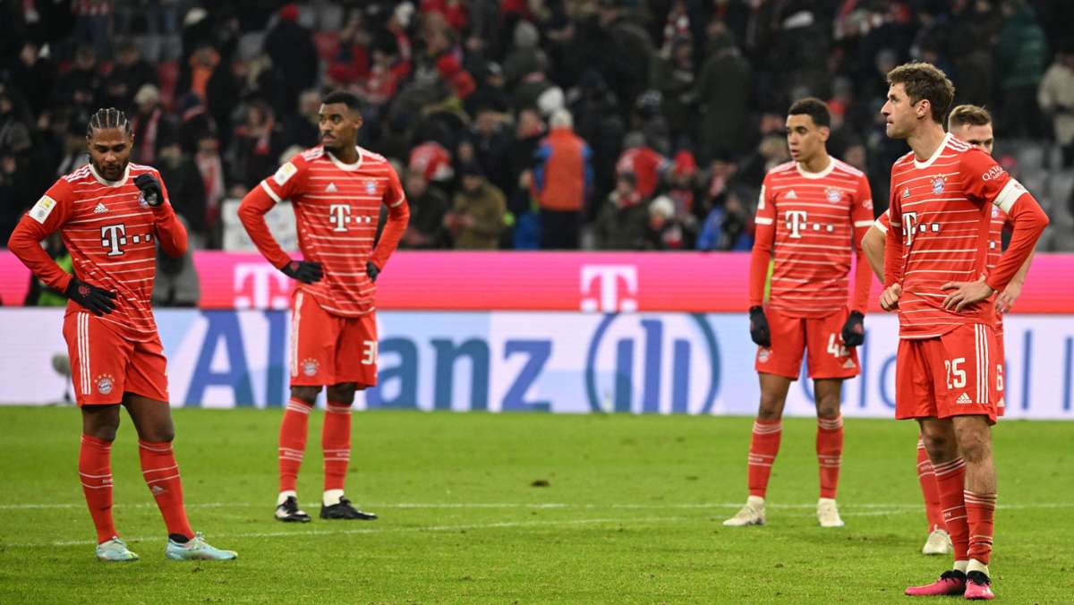 FC Bayern München Drei Spiele, kein Sieg