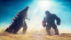 Godzilla und Kong (l-r) in einer Szene des Films Godzilla x Kong: The New Empire. Foto: Courtesy Of Warner Bros. Picture/-/Courtesy of Warner Bros. Pictures