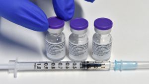 Für die Auffrischung werden die Impfstoffe von Biontech und Moderna empfohlen. Foto: AFP/Christof Stache