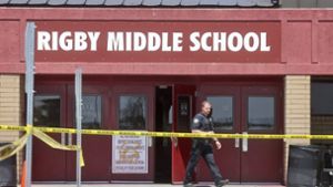 Sechstklässlerin schießt an US-Schule um sich