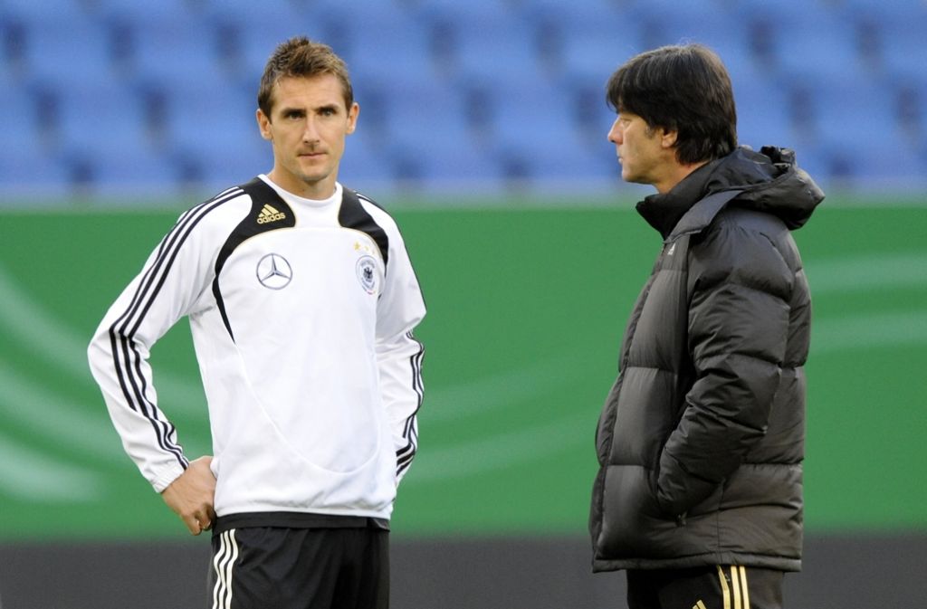 Miroslav Klose hängt die Fußballschuhe an den Nagel.