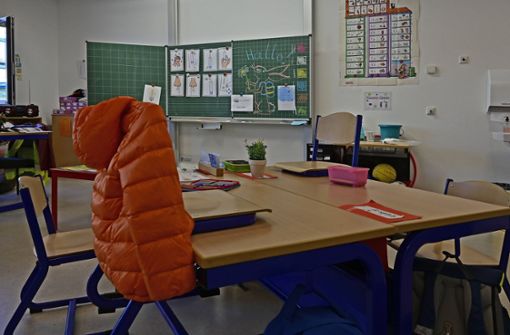 Durch den Wegfall der Isolationspflicht könne es zu vermehrten Corona-Fällen in den Schulen kommen, fürchten Gewerkschaften. Foto: imago//Ralph Lueger
