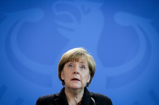 Angela Merkel sagt Frankreich die deutsche Unterstützung zu. Foto: dpa