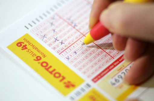 Ein Bayer kann sich über ein Lotto-Weihnachtsgeschenk von 19 Millionen Euro freuen. (Symbolbild) Foto: dpa