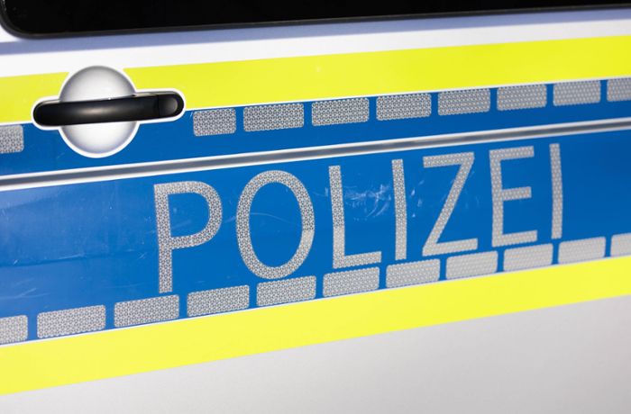 Stuttgart-Vaihingen: Autos kollidieren bei Unfall – eine Schwerverletzte
