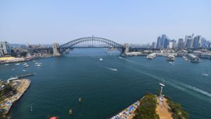 Australien von oben. Die Fluglinie Qantas zeigt sich in der Corona-Not erfinderisch und bietet einen Flug nach Nirgendwo an. Foto: dpa/City of Sydney