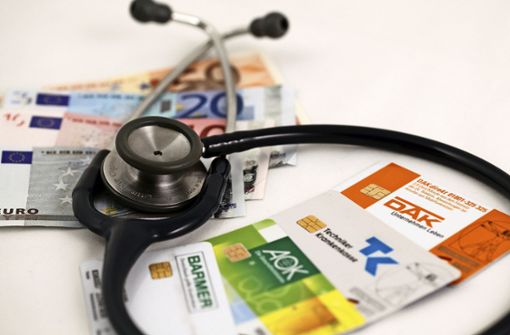 Für die Krankenkasse ist die Auszahlung von Direktversicherungen eine wichtige Einnahmequelle. Foto: picture alliance / dpa/Daniel Karmann