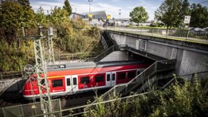 Auf dem Weg zum Flughafen drohen der S-Bahn mit Stuttgart 21 Einschränkungen Foto: Leif Piechowski