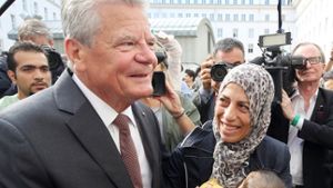 Gauck besucht Flüchtlingsheim