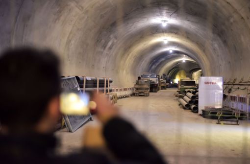 Sechs Arbeiter, die beim Innenausbau von Stuttgart-21-Tunneln beschäftigt waren, sind mit dem Coronavirus infiziert – die Frage ist, wo sie sich angesteckt haben. Foto: Lichtgut/Max Kovalenko