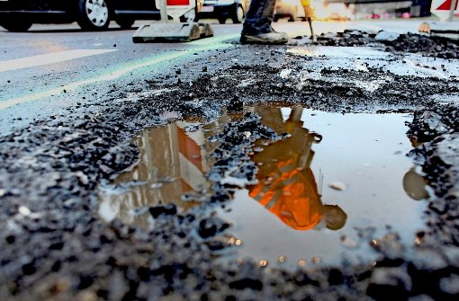 Die Straßen in Göppingen sind in einem schlechten Zustand – wie in vielen anderen Städten auch. Foto: dpa
