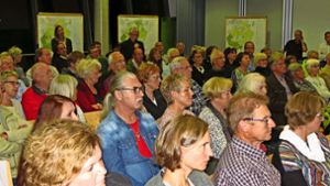 Im voll besetzten Saal ergriffen viele Bürger das Wort. Foto: Otto-H. Häusser