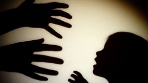 Bei Kindesmisshandlungen ist das Dunkelfeld groß. Foto: dpa, Lg/Piechowski
