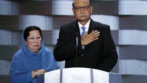 Die Eltern des gefallenen Soldaten hatten sich auf dem Nominierungsparteitag der Demokraten gegen den republikanischen Präsidentschaftskandidaten Trump ausgesprochen Foto: AP