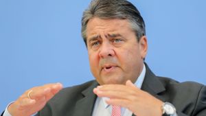 SPD-Chef Sigmar Gabriel liebäugelt mit der Vermögensteuer. Foto: dpa