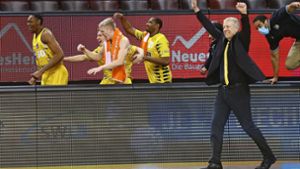 John Patrick freut sich nicht nur über Siege  seiner Ludwigsburger Basketballer, sondern auch über Erfolge der deutschen Nationalmannschaft. Foto: Baumann