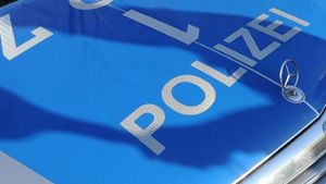 Die Polizei ermittelt nach einem versuchten Bankomaten-Aufbruch in Stuttgart-Mühlhausen. Foto: dpa