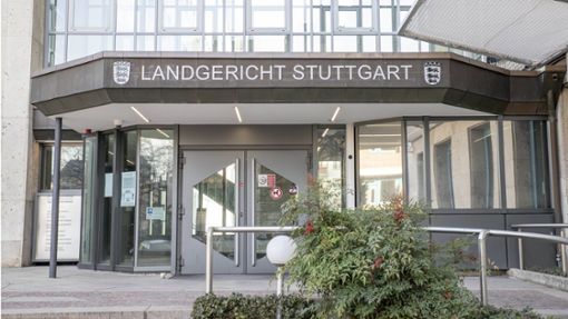 Vor dem Stuttgarter Landgericht hat der Prozess gegen eine 40-jährige Frau an diesem Mittwoch begonnen. Foto: Imago/Tobias Steinmaurer