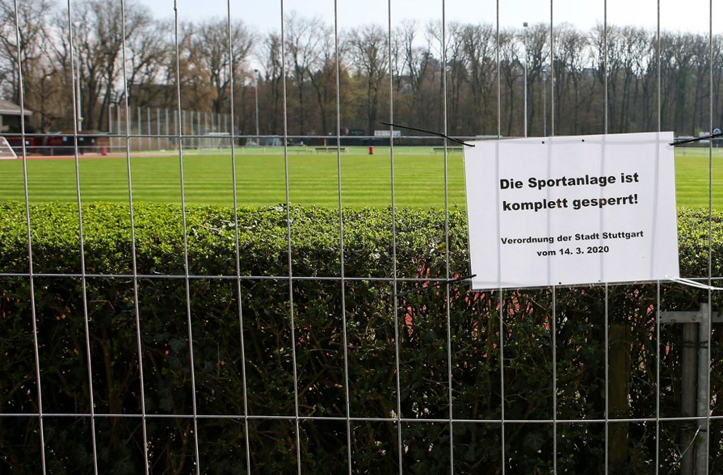 Die Sportvereine musste ihre Anlagen wochenlang schließen. Foto: Baumann