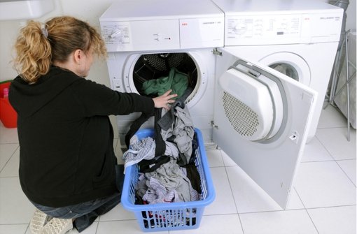 Der Deutsche Hausfrauenbund und die Hauswirtschaftsmeisterin Christa Schumacher geben Tipps für die Hausarbeit. Klicken Sie sich durch die Bildergalerie. Foto: dpa