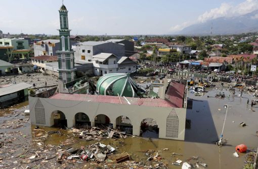 Nach den jüngsten Naturkatastrophen in Indonesien wurde der zweiwöchige Notstand ausgerufen. Foto: AP