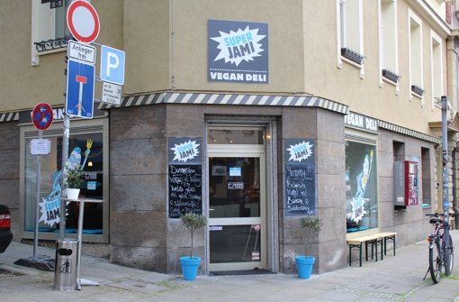 Das Super Jami im Heusteigviertel ist eines der Restaurants in Stuttgart, die eine komplett vegane Speisekarte bieten. Foto: Marcia Moritz