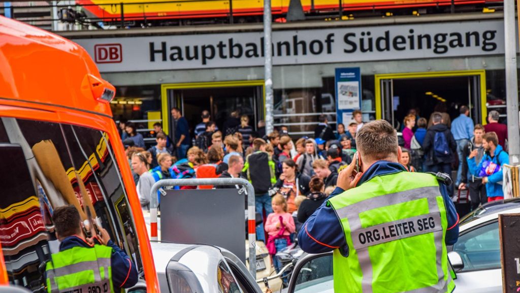 Abgesenkte Gleise zwischen Rastatt und Baden-Baden: Bahnverkehr bis zu zwei Wochen unterbrochen