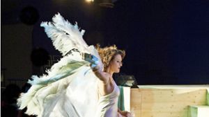 Birgit Unterweger als Célimène im Stuttgarter „Menschenfeind“ Foto: Theater