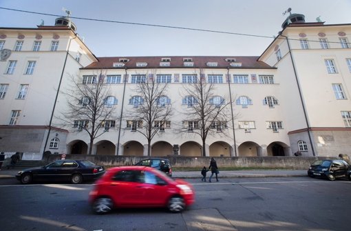 Die Heusteigschule in der Heusteigstraße gilt als architektonisches Kleinod. Foto: Michael Steinert