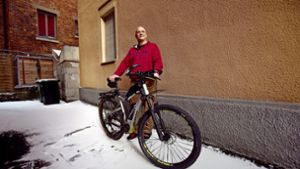Achim Sambeth will nicht mehr betrunken Radfahren. Dass er nicht mehr fahren darf, sieht er aber nicht ein. Foto: Lichtgut/Leif Piechowski