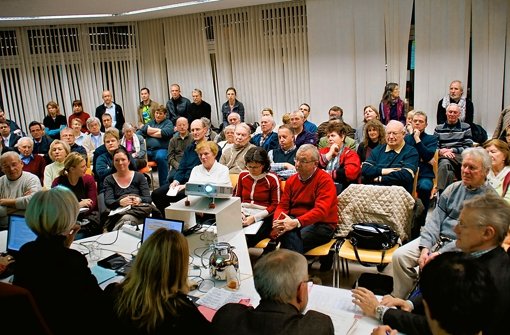 Bei einem Treffen im Februar sprach sich eine deutliche Mehrheit gegen die Baupläne am Waldhornweg aus. Foto: Archiv Leonie Hemminger