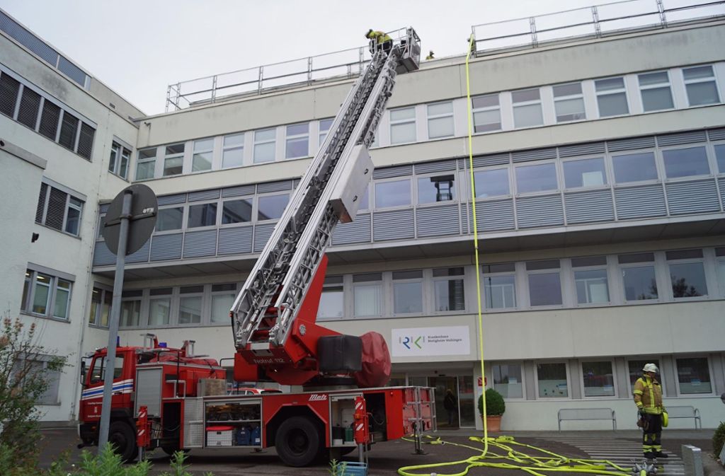 Feuerwehreinsatz im Krankenhaus in Bietigheim (Kreis Ludwigsburg).