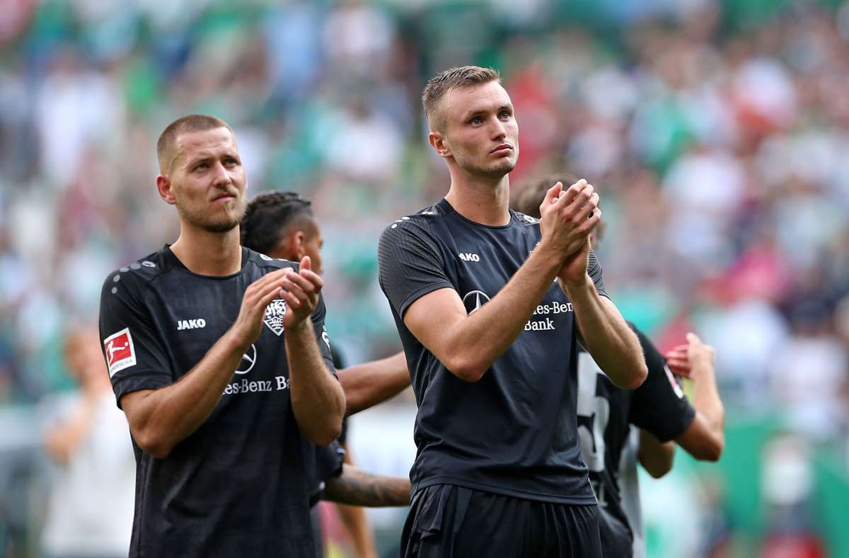 Am ende gibt es enttäuschte Gesichter beim VfB Stuttgart: Waldemar Anton (links) und Sasa Kalajdzic