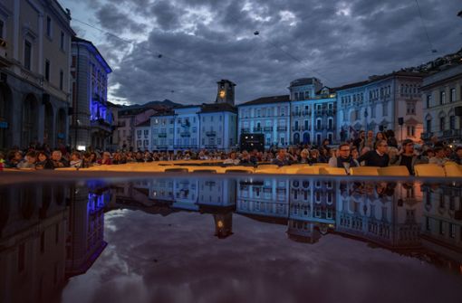 So sah die Piazza Grande von Locarno bei der Eröffnung des Filmfestivals 2019 aus. Foto: dpa/Urs Flueeler