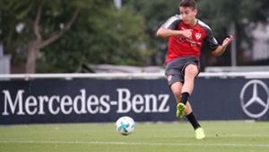 VfB-Nachwuchstalent Nicolas Sessa reist aller Voraussicht nach mit nach Leipzig. Foto: Pressefoto Baumann