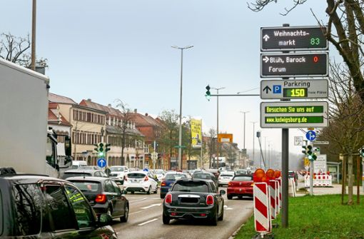 Die Erweiterung des Ludwigsburger Parkleitsystems soll für weniger Parkchaos vor allem in der Innenstadt  sorgen. Foto: Simon Granville